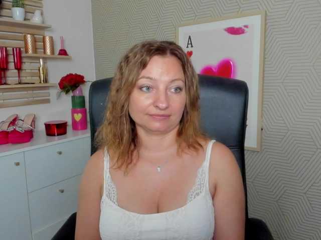 angelaLove13 live webcam show