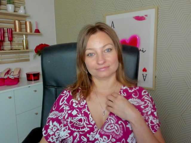 angelaLove13 live webcam show