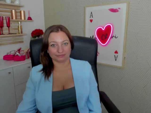 angelaLove13