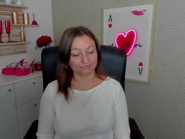 angelaLove13 live cam on BongaCams