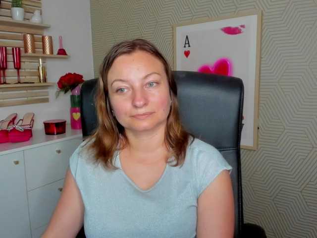 angelaLove13 live webcam show