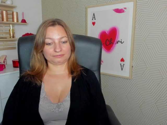 angelaLove13 live cam on BongaCams