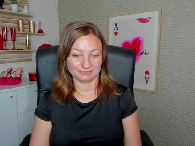 angelaLove13 live cam on BongaCams