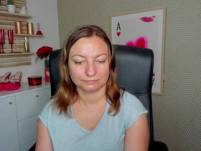 angelaLove13 live cam on BongaCams