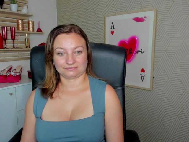angelaLove13 Live Cam pe BongaCams