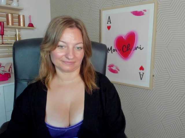 angelaLove13 live cam on BongaCams