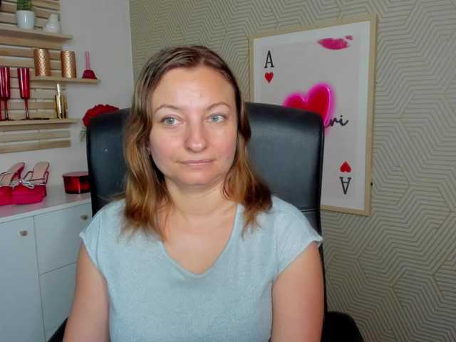 angelaLove13 live webcam show