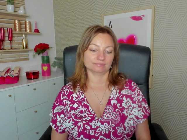 angelaLove13 live webcam show