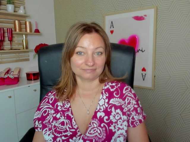 angelaLove13 live webcam show