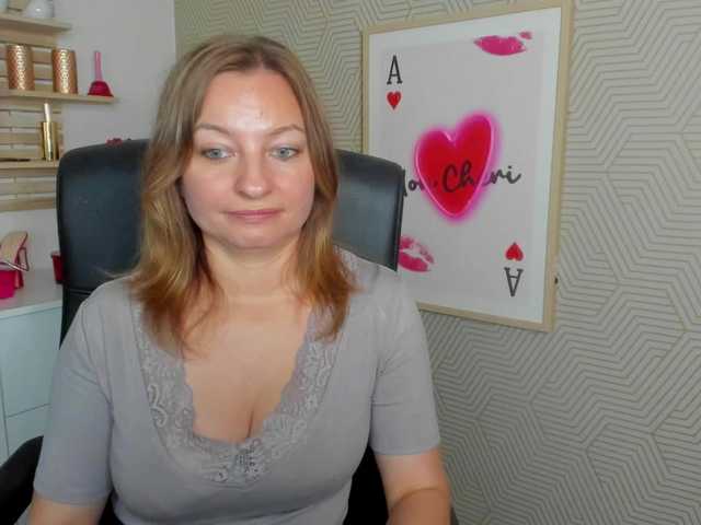 angelaLove13 live cam on BongaCams