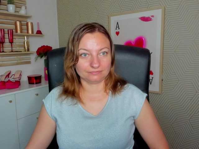 angelaLove13 live webcam show