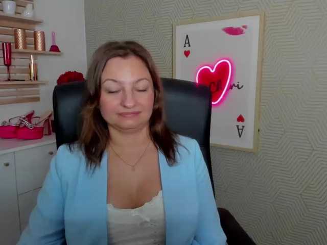 angelaLove13
