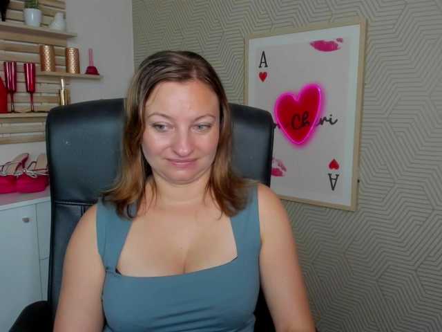 angelaLove13 live cam on BongaCams