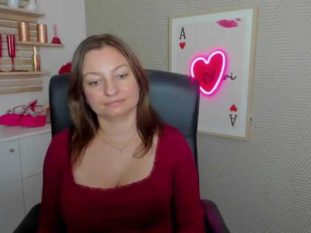 angelaLove13 live cam on BongaCams