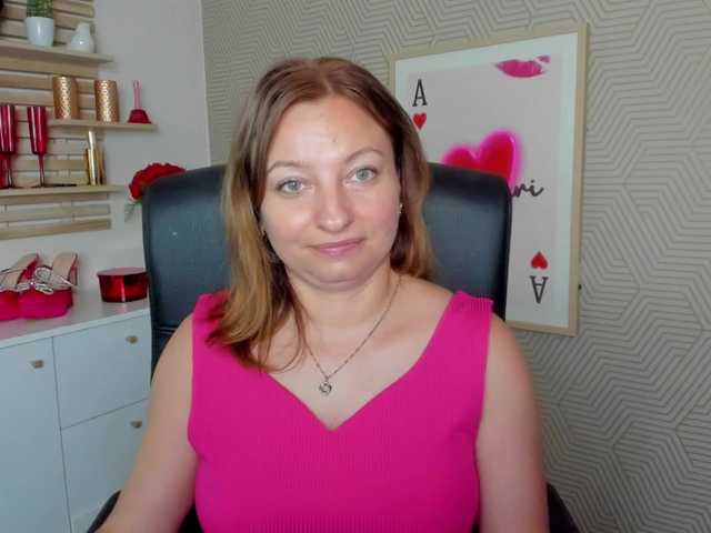 angelaLove13 live webcam show