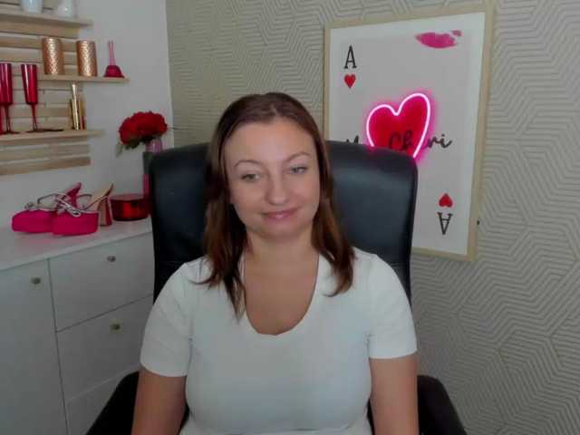 angelaLove13 live cam on BongaCams