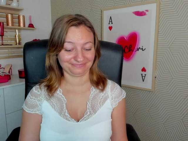 angelaLove13 live cam on BongaCams
