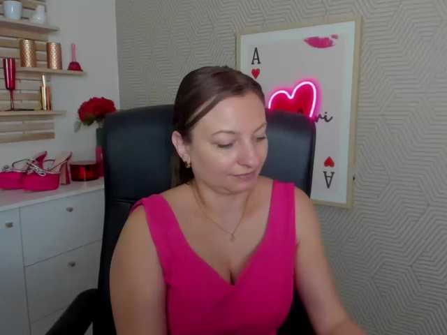 angelaLove13 live cam preview
