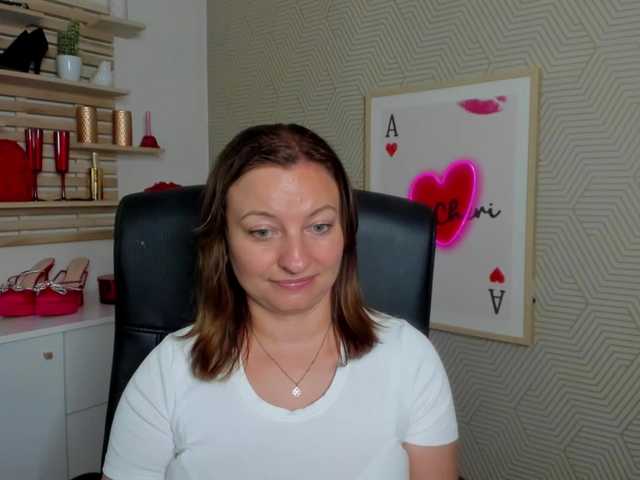 angelaLove13 live cam on BongaCams
