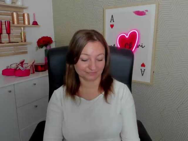 angelaLove13 live cam on BongaCams