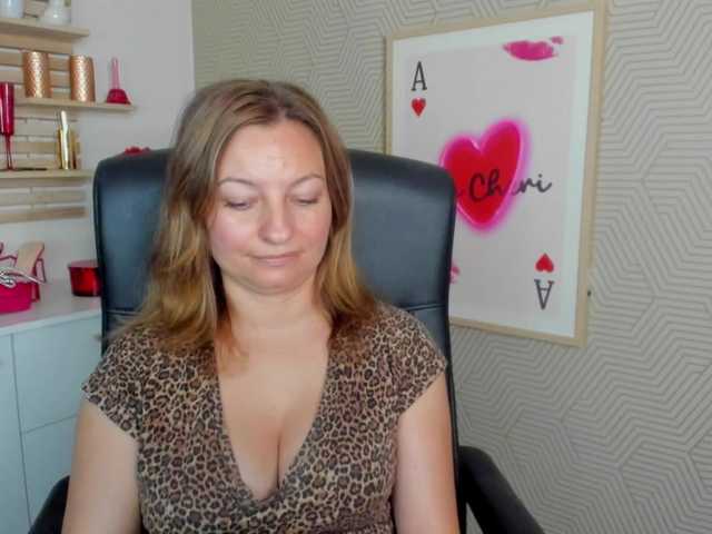 angelaLove13 live cam on BongaCams