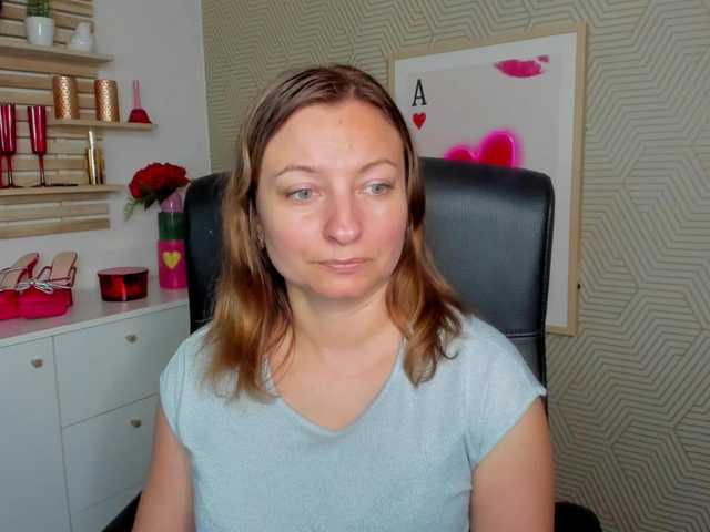 angelaLove13 live webcam show