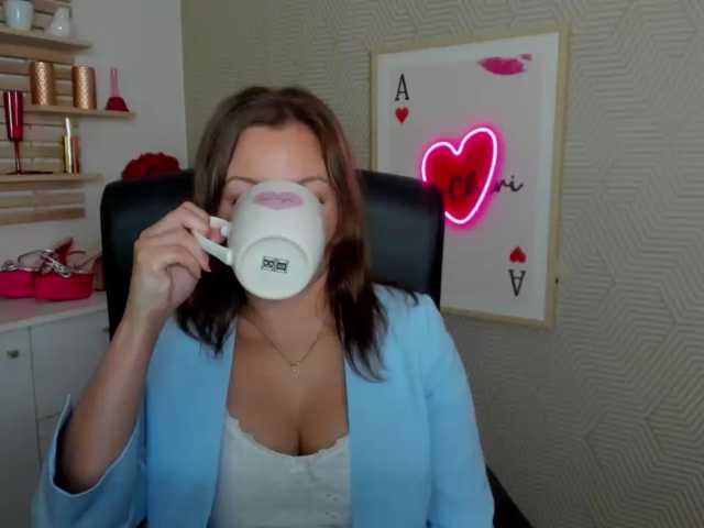 angelaLove13