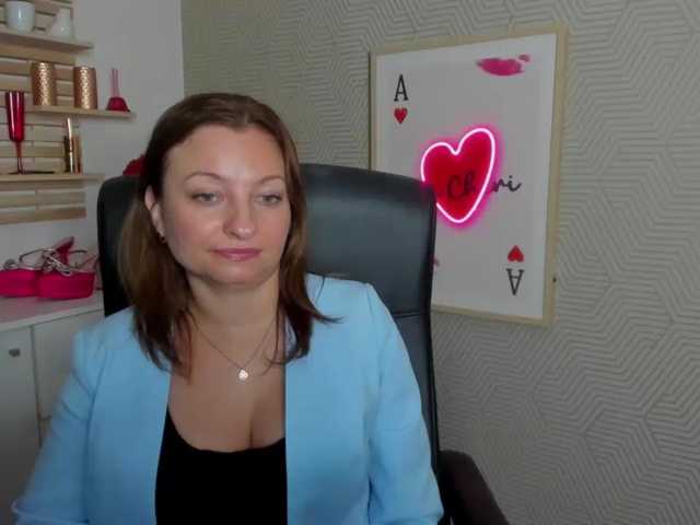 angelaLove13 live cam on BongaCams