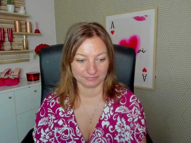 angelaLove13 live webcam show
