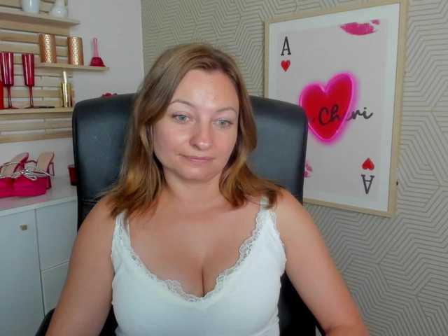 angelaLove13 live cam on BongaCams