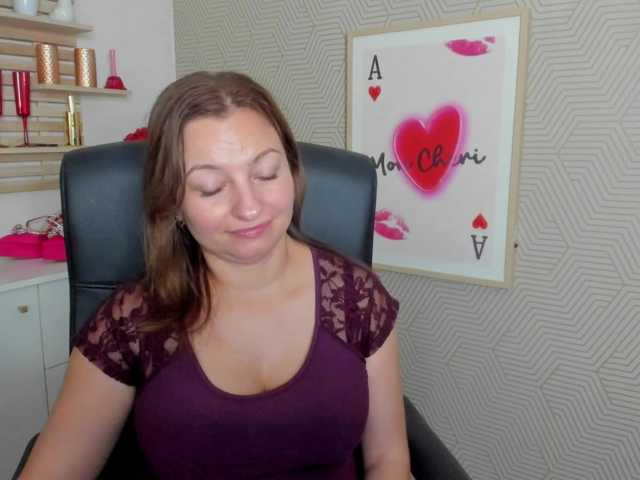 angelaLove13 live cam on BongaCams