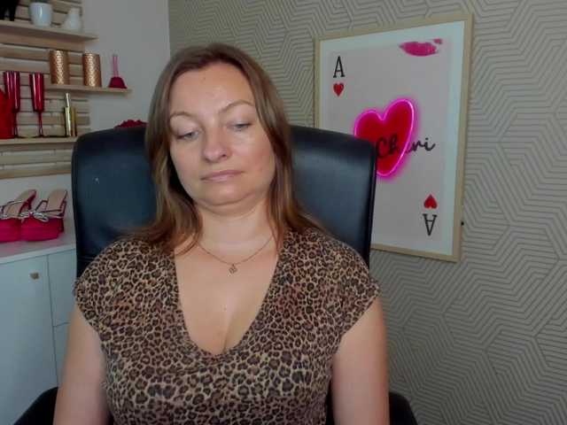 angelaLove13 live cam on BongaCams