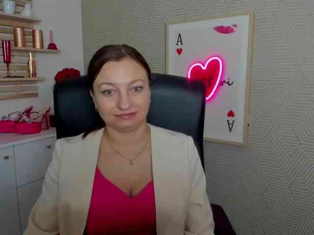 angelaLove13 webcam