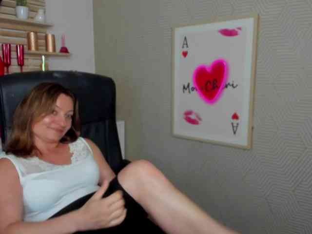angelaLove13 webcam