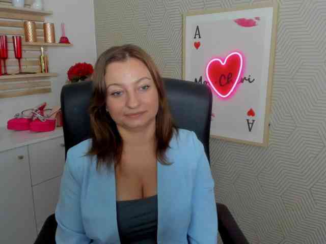 angelaLove13