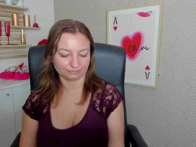 angelaLove13 webcam