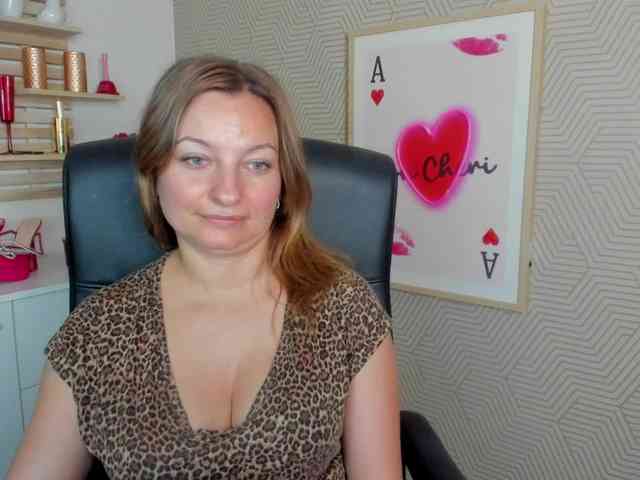 angelaLove13 webcam