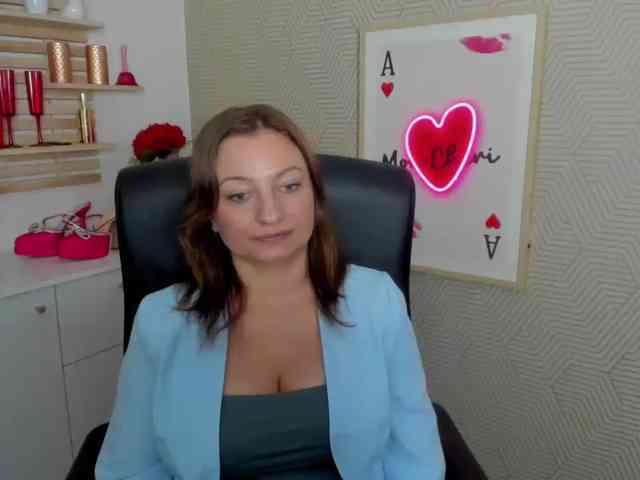 angelaLove13