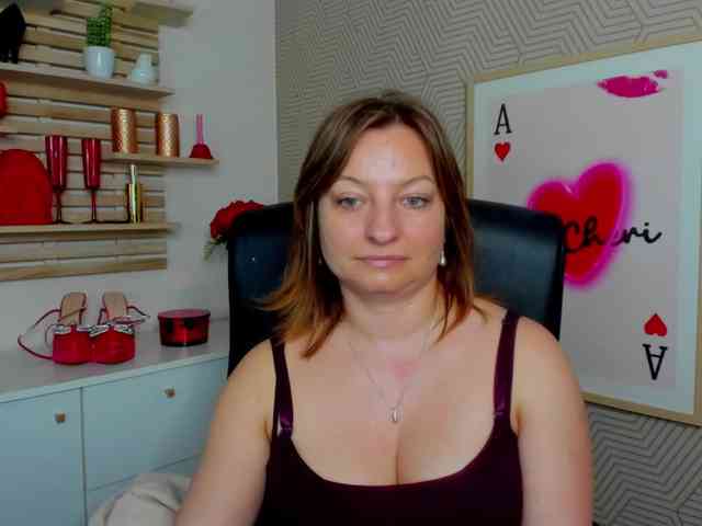 angelaLove13 webcam