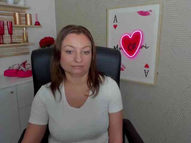 angelaLove13