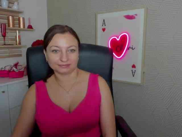 angelaLove13 webcam
