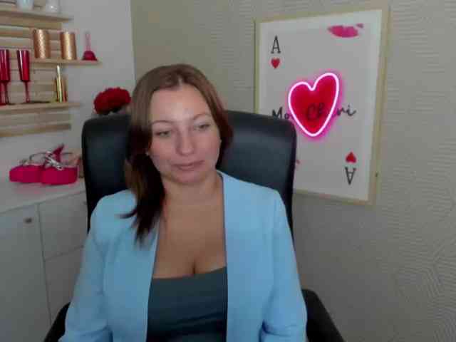 angelaLove13