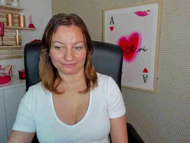 angelaLove13 webcam