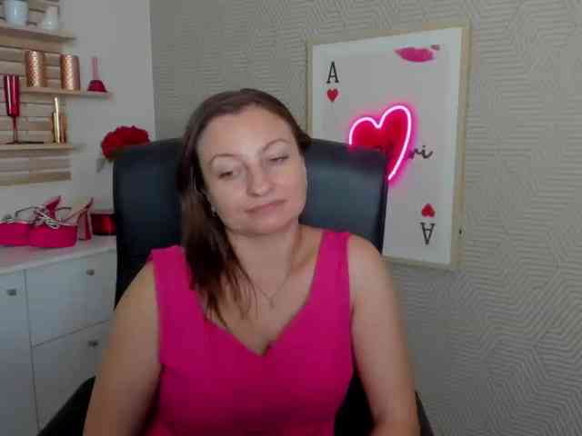 angelaLove13 webcam