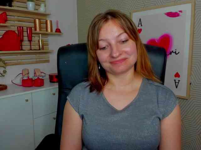 angelaLove13 webcam