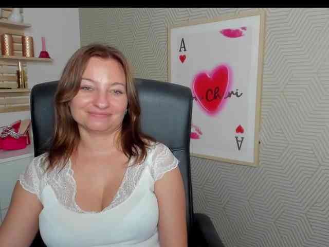 angelaLove13 webcam