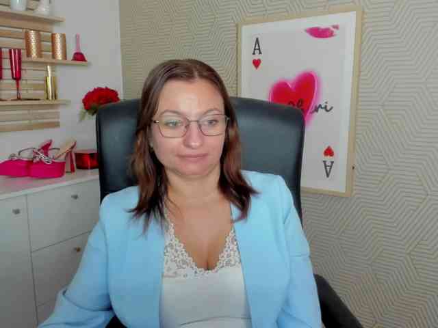 Model: angelaLove13