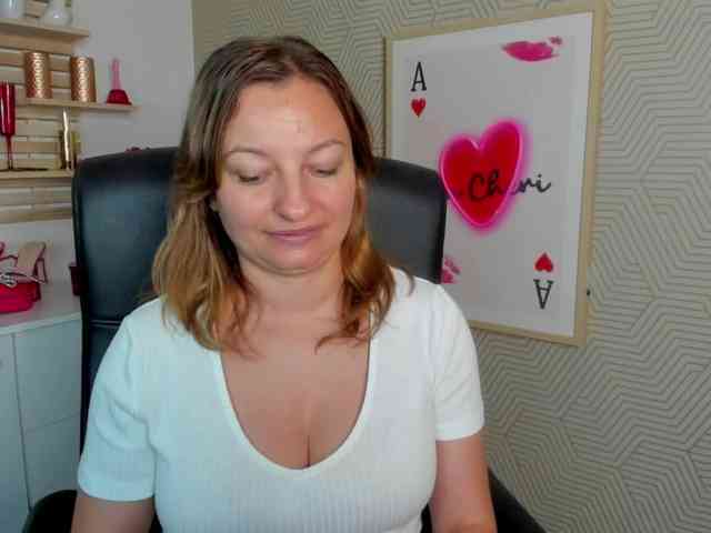 angelaLove13 webcam