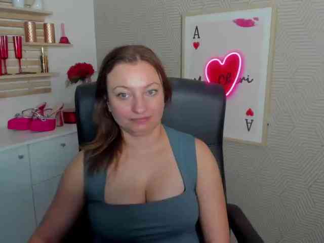 angelaLove13