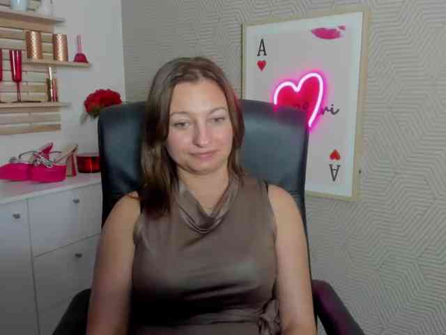 angelaLove13 webcam